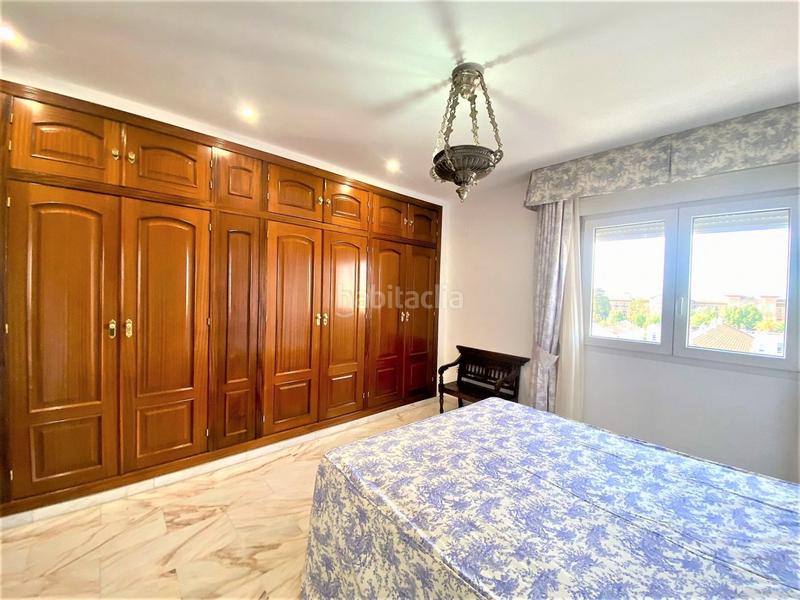 Foto 1b5475dc-1e0a-43e6-9f5c-ad7a76c96c04. Location appartement avec chauffage parking dans Ciudad Jardín - Zoco Córdoba