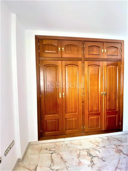 Foto c8e4776b-d0cc-47be-9fcb-2739a9d9b536. Location appartement avec chauffage parking dans Ciudad Jardín - Zoco Córdoba