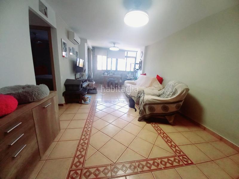 Foto 6fb74525-2a46-4d67-9d66-a0b0dc15e7d0. Pis amb calefacció aparcament a La Cala del Moral Rincón de la Victoria