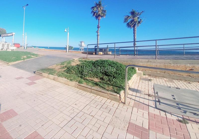 Foto a3902692-482d-469b-b19f-0c43b5b7a4b9. Pis amb calefacció aparcament a La Cala del Moral Rincón de la Victoria