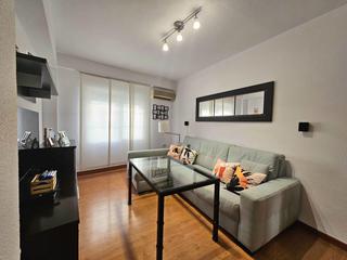 Appartement à Viñuela - Rescatado. Tu nuevo hogar junto a la plaza lahore te espera!