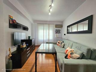 Appartement à Viñuela - Rescatado. Tu nuevo hogar junto a la plaza lahore te espera!