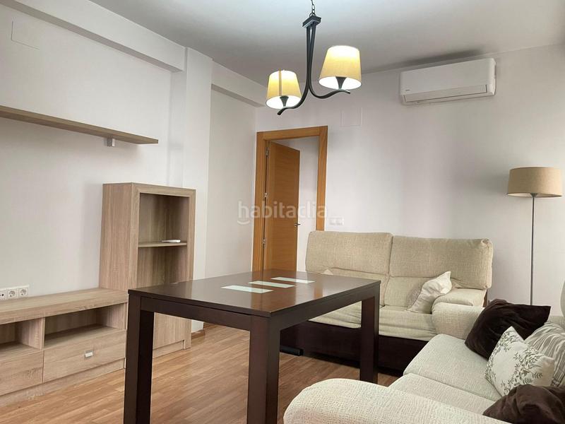 Foto 904436c3-f169-49c8-9c88-33d60892fd77. Affitto appartamento in casco histórico - ribera - san basilio Córdoba
