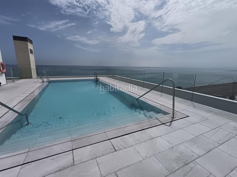 Foto 0e06803f-69b3-4909-adf3-8faa1b7480b9. Location appartement avec parking piscine dans Paseo Marítimo Oeste - Pacífico Málaga