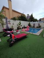 Lloguer Casa a Paraíso Arenal - La Colina. Casa pareada en alquiler en el paraíso arenal!