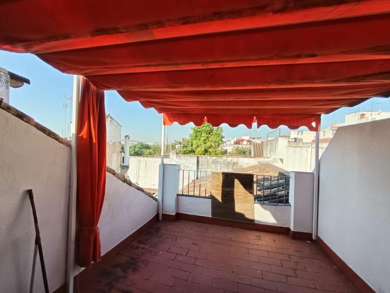 Foto 7331fc27-45e3-445a-97a2-799b52e10259. Casa in casco histórico - ribera - san basilio Córdoba