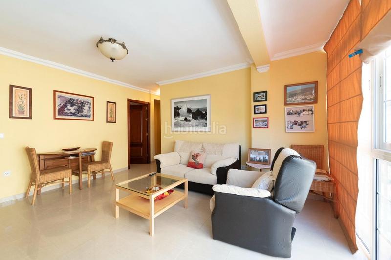 Foto 1efa9235-5903-49b6-8c37-e2f4fbc3163c. Etagenwohnung in Poniente-Faro Torre del Mar