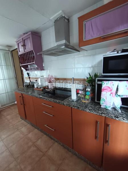 Foto 31d7231c-a31b-4e30-8c6a-c4570f33d3e5. Casa aparellada amb aparcament piscina a Paraíso Arenal - La Colina Córdoba