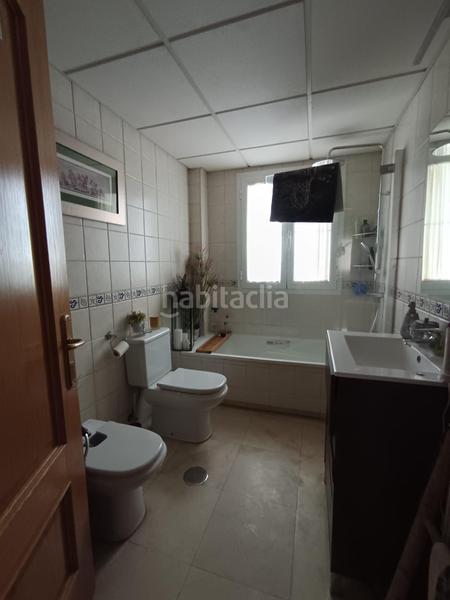 Foto 873762c3-ef16-41dd-82c6-916a48ffd1a6. Casa aparellada amb aparcament piscina a Paraíso Arenal - La Colina Córdoba