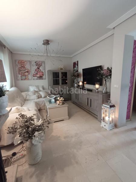 Foto aa8ccb9f-7b89-4d03-9be0-574c7222a348. Casa aparellada amb aparcament piscina a Paraíso Arenal - La Colina Córdoba