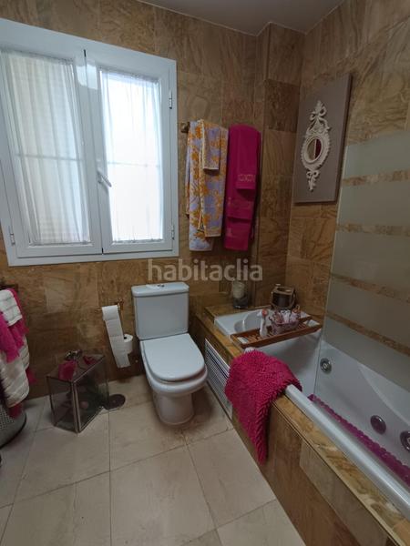 Foto abfa8aac-eab4-4f7d-841e-a3c912957c10. Casa aparellada amb aparcament piscina a Paraíso Arenal - La Colina Córdoba