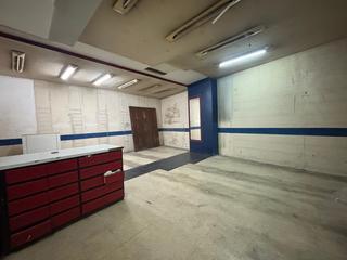 Location Local commercial à Centro. Local comercial en el corazón de córdoba