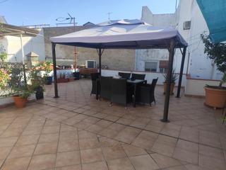 Casa a Sta. Marina - San Andrés - San Pablo - San Lorenzo. Casa junto al ayuntamiento