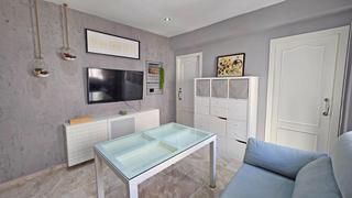 Location Appartement à Ciudad Jardín - Zoco. Piso junto a la estación