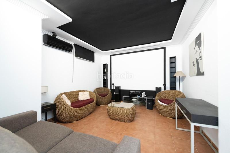 Foto 675d8d98-9f71-4037-b548-d0d5ba48e567. Chalet mit heizung parking pool in Capellanía - Retamar Alhaurín de la Torre