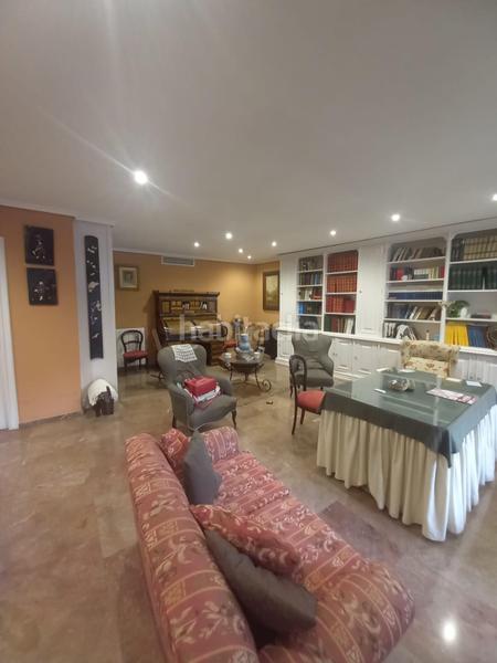 Foto fcd51fd7-bbc9-4776-9f60-c01b2e1e0949. Flat with heating parking in Centro Córdoba