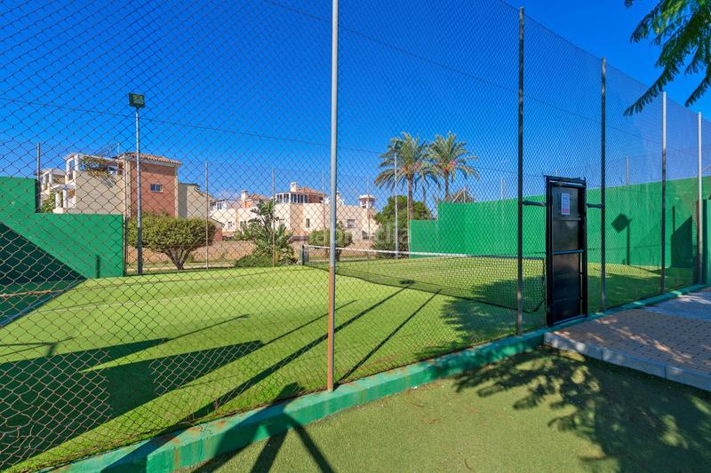 Foto 753744ed-487b-4fc2-9ead-ab5840bff7f4. Casa a schiera con parcheggio piscina in Churriana - El Pizarrillo - La Noria - Guadalsol Málaga