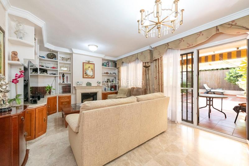 Foto bed5faf6-e13d-4565-b084-d9b317cf0cb0. Casa a schiera con parcheggio piscina in Churriana - El Pizarrillo - La Noria - Guadalsol Málaga