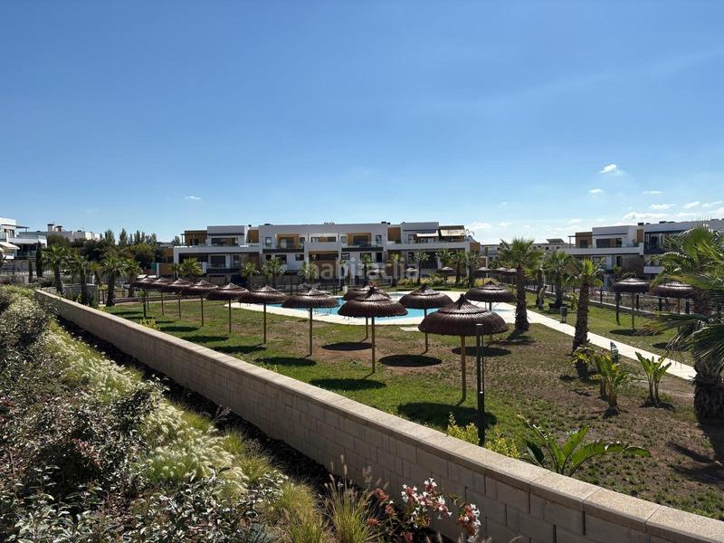 Foto ce2ef3fc-cbe7-4644-9bf7-e84b9160bbe2. Appartamento con riscaldamento parcheggio piscina in Córdoba