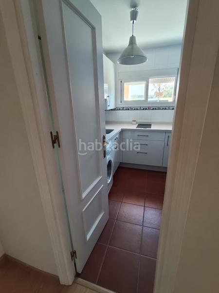 Foto 4c0d233e-78c0-4d0e-afce-9e31f280066c. Apartament amb aparcament a Guadalmansa Estepona