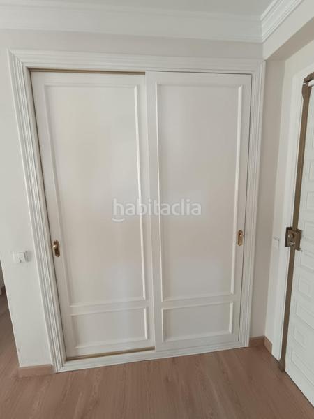 Foto 4d6c6012-2c7d-45fd-837e-ac222a998bb9. Apartament amb aparcament a Guadalmansa Estepona