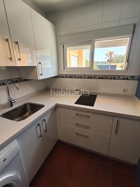 Foto a3583bdb-47db-4b23-9c63-eec0328cba1b. Piccolo appartamento con parcheggio in Guadalmansa Estepona