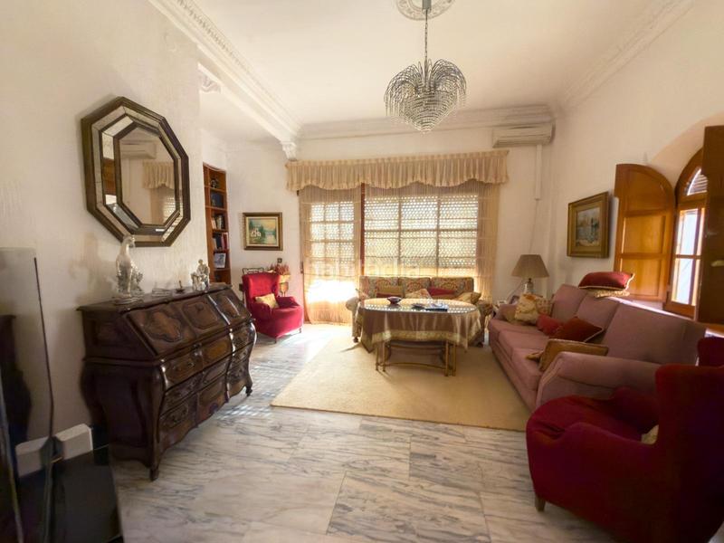 Foto 5d549378-ebcb-4dab-a46a-206b0f8a2931. Xalet amb calefacció piscina a El Brillante -El Naranjo - El Tablero Córdoba