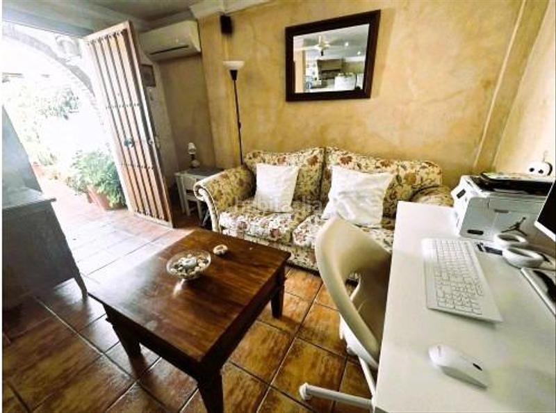 Foto 203a3d96-8bdf-4d2b-aabd-e3b7e78c5f98. Casa a schiera con riscaldamento piscina in Capellanía - Retamar Alhaurín de la Torre