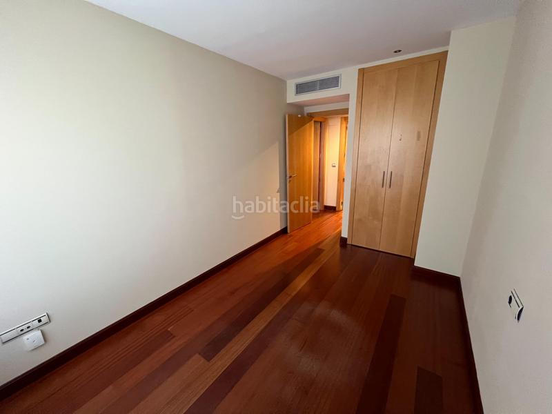 Foto 84aa198c-4693-40a2-a11e-7e909c1e2648. Alquiler piso vial norte en Huerta de la Reina - Trassierra Córdoba