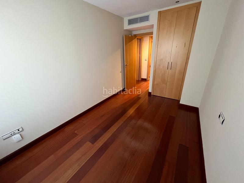 Foto 3f0c7f22-98d3-4cb6-a010-a868645d1673. Lloguer pis amb calefacció aparcament piscina a Huerta de la Reina - Trassierra Córdoba