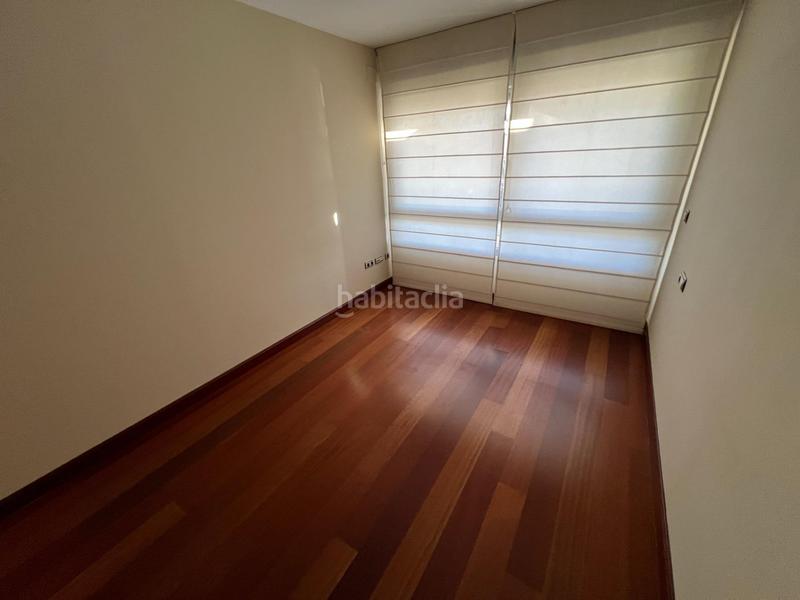 Foto 79d11d91-e3d3-4e2b-8dd8-9ee7410cbf6d. Lloguer pis amb calefacció aparcament piscina a Huerta de la Reina - Trassierra Córdoba