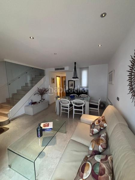 Foto 741f45cf-2dd5-4ac8-8dce-a0a74a5b14bb. Location maison jumelée avec parking dans Sta. Marina - San Andrés - San Pablo - San Lorenzo Córdoba