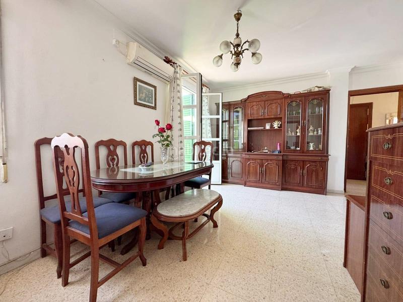 Foto a5ae5fb3-ad17-4725-b2c6-cc043d2f8aa1. Piso  en venta avenida jacinto benavente, malaga en Málaga