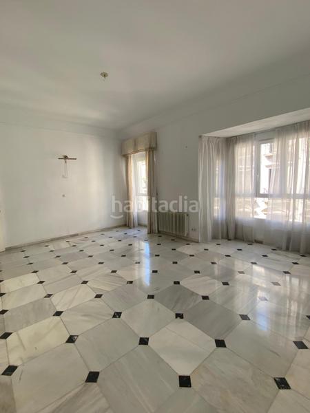 Foto d4c62326-246b-4ae9-bcba-4fdb4d4bb7e1. Alquiler piso alquiler Centro gran piso de 260 m2 en Córdoba