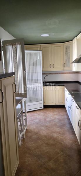 Foto 939348ff-bca1-4869-b41d-178a181a1ad8. Pis amb aparcament a Santa Rosa - Valdeolleros Córdoba