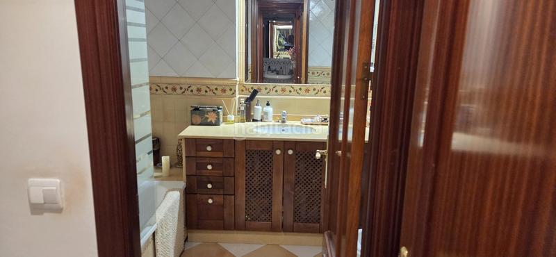 Foto c3b434f0-be0d-4dbb-9bf3-e5d2a7c1e87d. Pis amb aparcament a Santa Rosa - Valdeolleros Córdoba