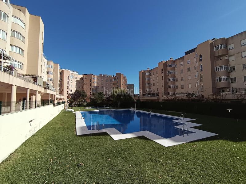 Foto 189e9ab4-cd0f-43b7-bb98-ec643988d159. Penthouse with parking pool in El Consul - Ciudad Universitaria - El Romeral Málaga