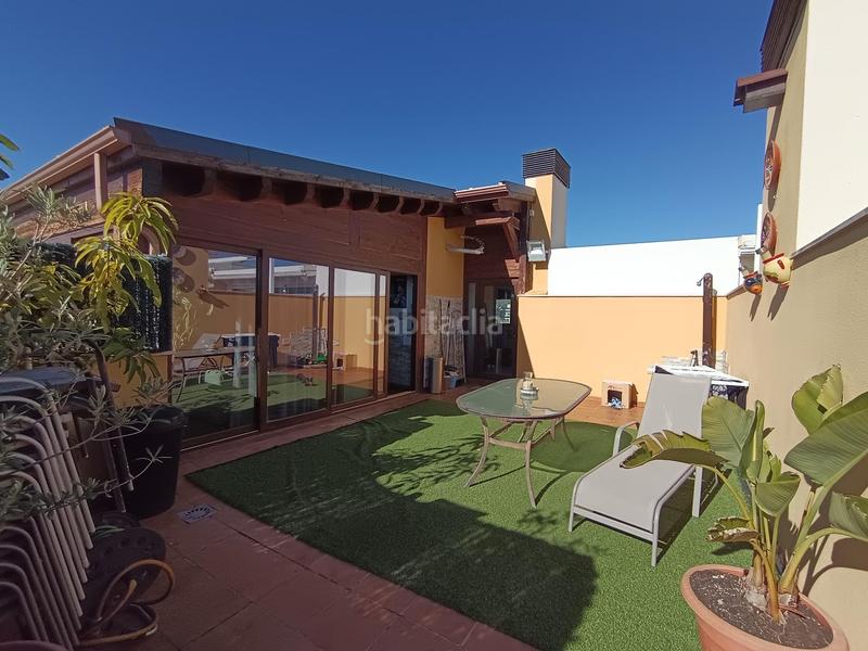 Foto e7b24326-e103-43b8-be05-a9782cca907c. Penthouse with parking pool in El Consul - Ciudad Universitaria - El Romeral Málaga