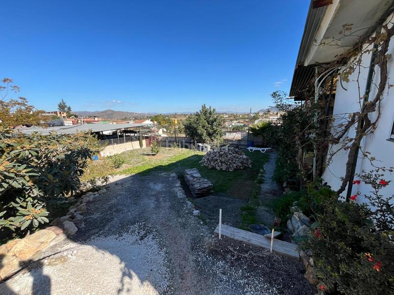 Foto 44ba03d9-0154-4135-a205-ed7dce25fdd7. Masia amb aparcament a Cártama