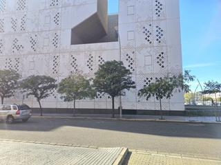 Lloguer Aparcament cotxe a Calle isla formentera 24. Plaza de garaje amplia en alquiler zona juzgados