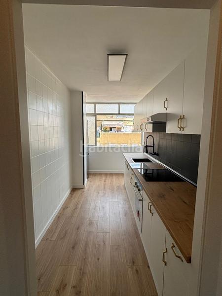 Foto 5353d81e-a2f2-4278-8ab4-5e00a3d3d67e. Appartement avec parking dans Los Castillejos - La Trinidad Málaga