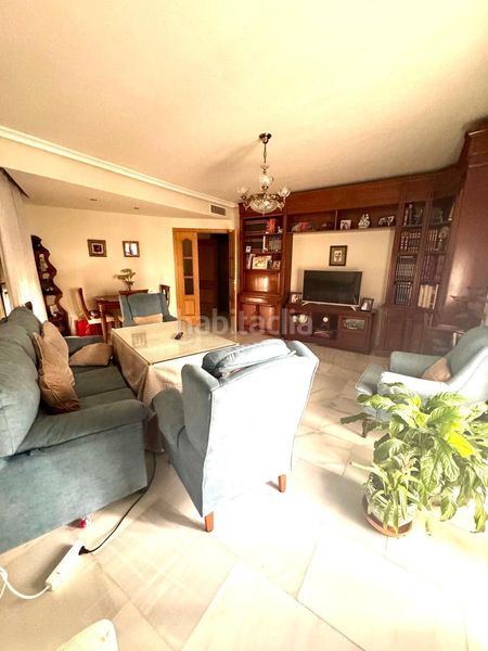 Foto 7f0029ac-dd8a-4e62-b7ec-0563d1fca2a5. Casa amb calefacció aparcament a Centro Córdoba