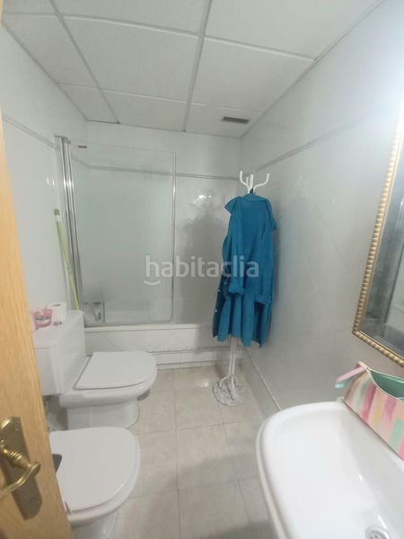 Foto c2976bd0-f309-441d-9208-53a9b24b6a87. Casa amb calefacció aparcament a Centro Córdoba