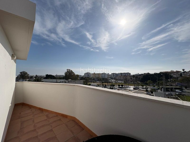 Foto cfcbb170-add1-49ba-9396-1894fe9fe54d. Àtic amb aparcament piscina a La Colina Torremolinos