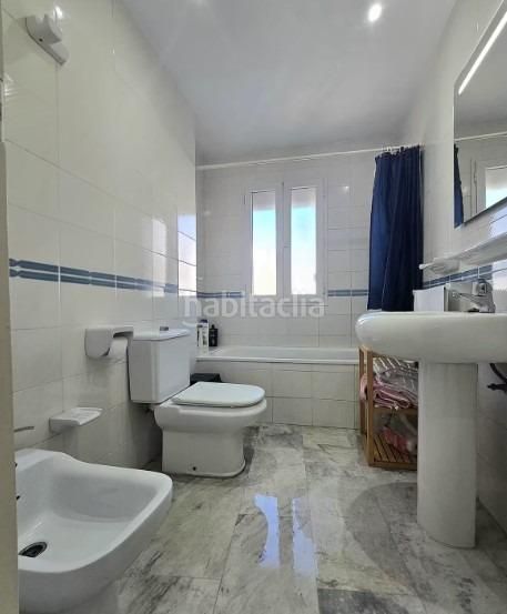 Foto be92314b-70e9-44dd-ab9c-82a23b2de505. Pis amb aparcament piscina a La Carihuela - Los Nidos Torremolinos