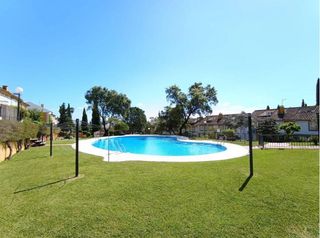 Casa adossada a El Brillante -El Naranjo - El Tablero. Oportunidad precioso chalet adosado en el patriarca  la salle !!