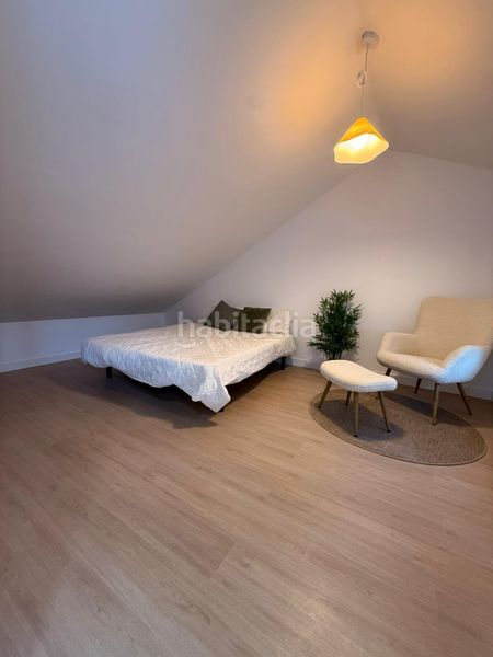 Foto 71be6f9a-e1f8-4a48-87a2-7eb84bc1cba3. Àtic amb aparcament a Parque Victoria Eugenia Málaga