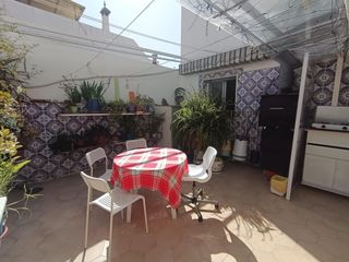 Haus in El Molinillo - Capuchinos. Casa en venta en zona de capuchinos