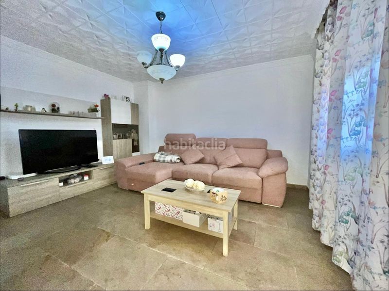 Foto 5e3a2eec-1752-478b-82fa-c3d1fbb55aa3. Casa adossada amb aparcament a Campanillas Málaga