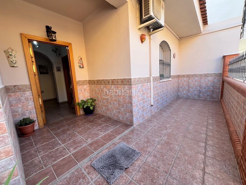 Foto 5eb132f2-beff-4da7-a193-3177d9aade8d. Casa adossada amb aparcament a Campanillas Málaga